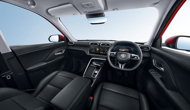 MG ZS pieno